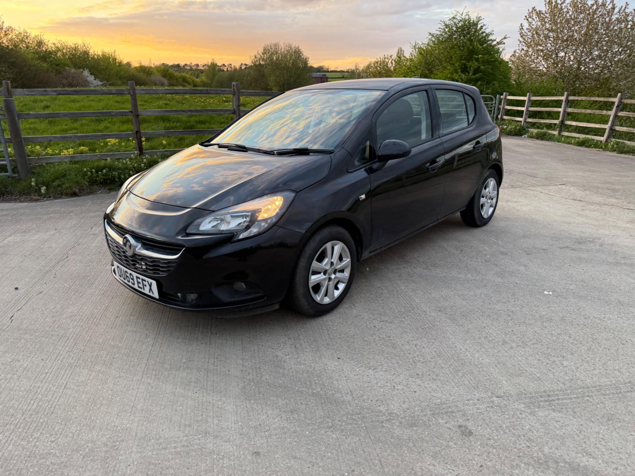 Vauxhall Corsa 1.4i Design Euro 6 (s/s) 5dr — photo 63 of 104